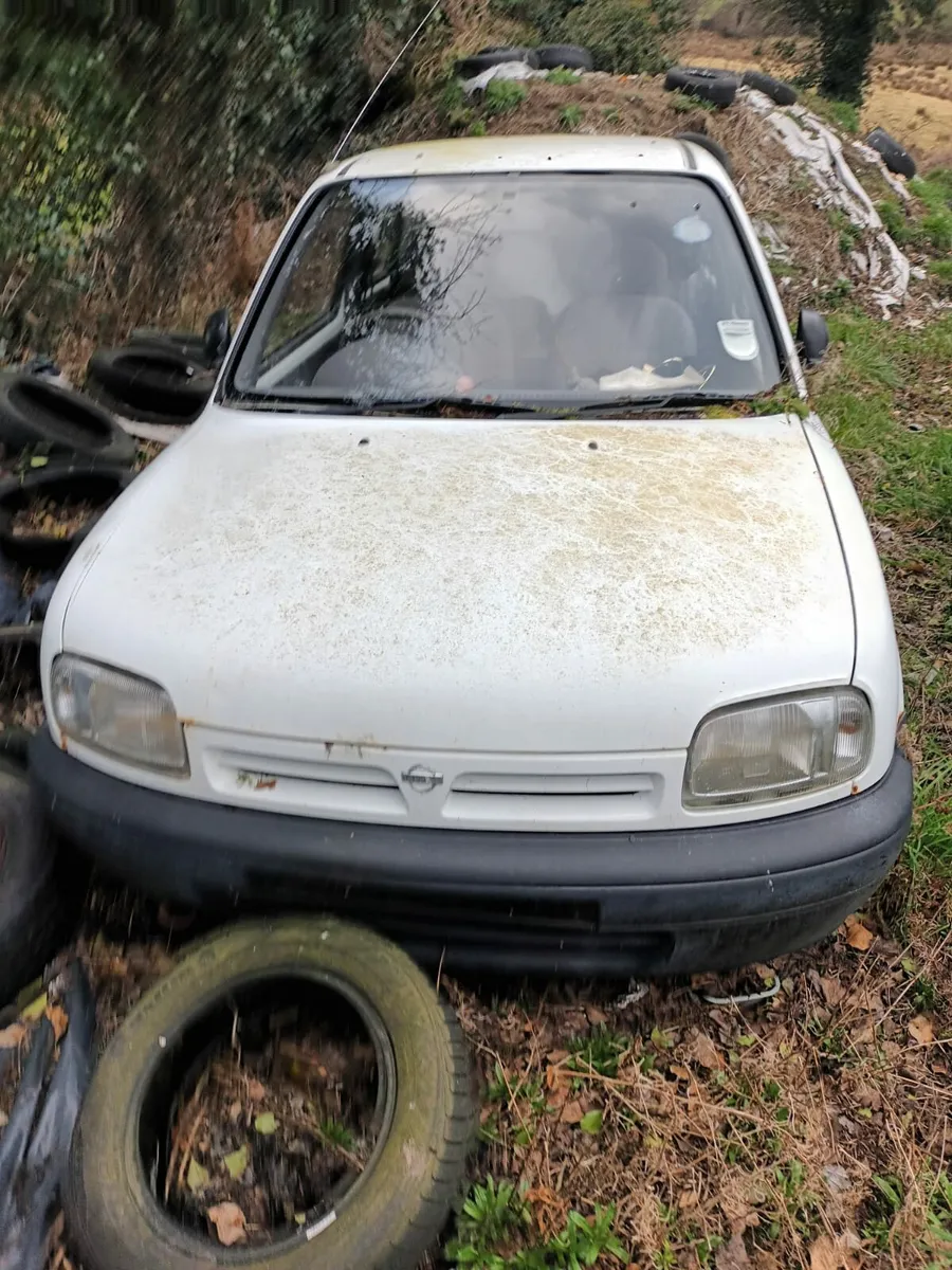 Job lot of 5 x  K11 Nissan Micras - Image 3