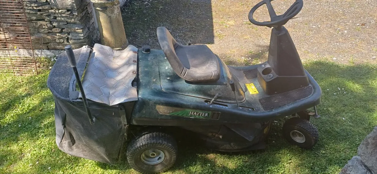 Ride on Mower - Image 2