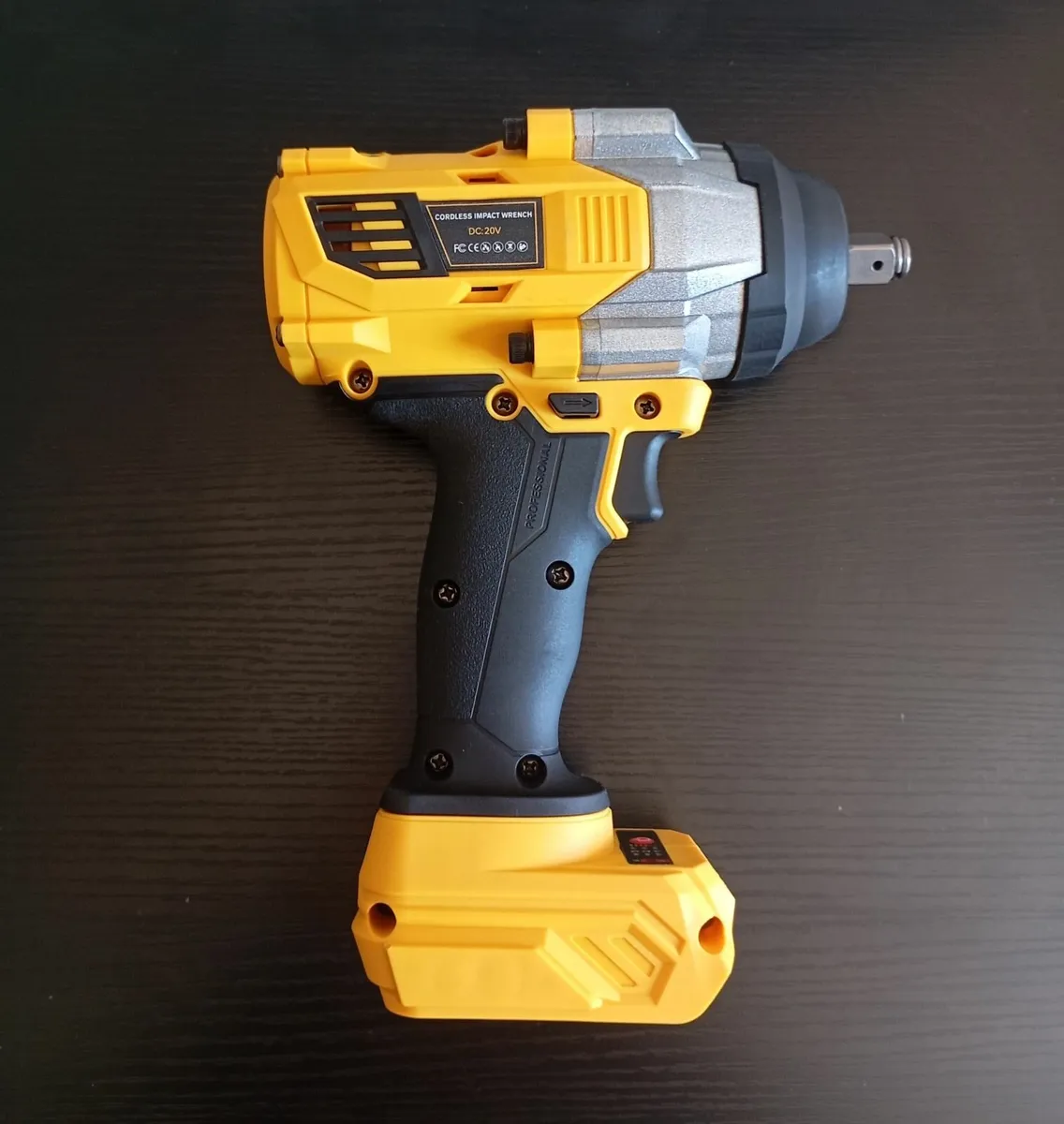 1/2" Wrench Impact Gun & Sockets - Image 3