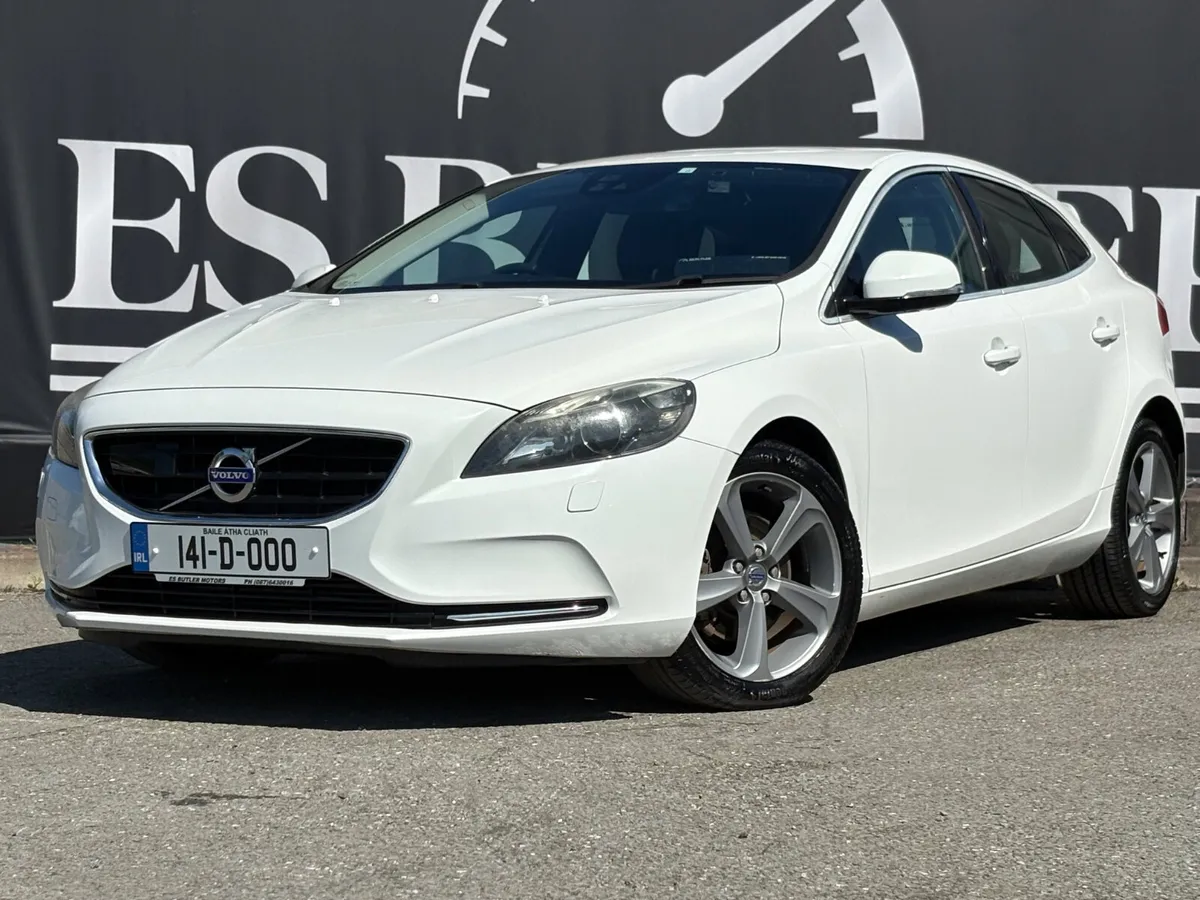 2014 Volvo V40 1.6L AUTO 1YR WARRANTY - Image 2
