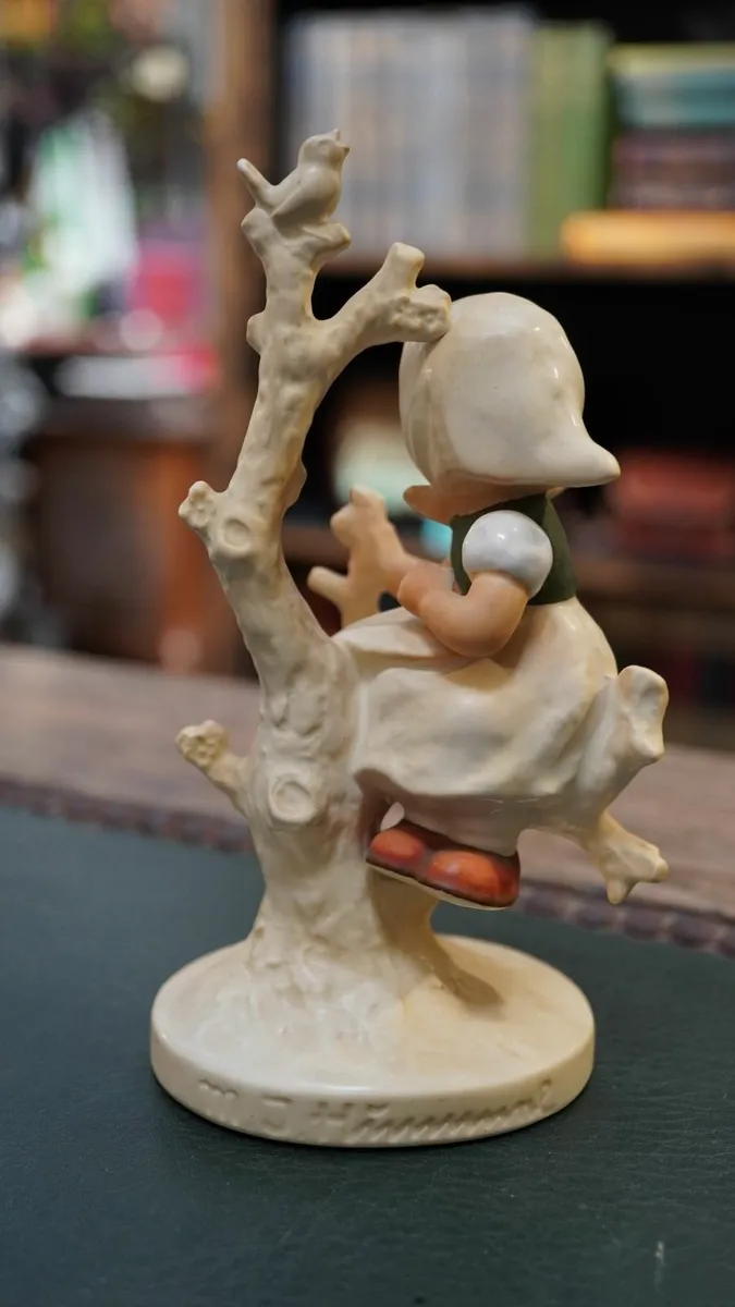 Goebel Hummel Figurine - Apple Tree Girl - Image 3