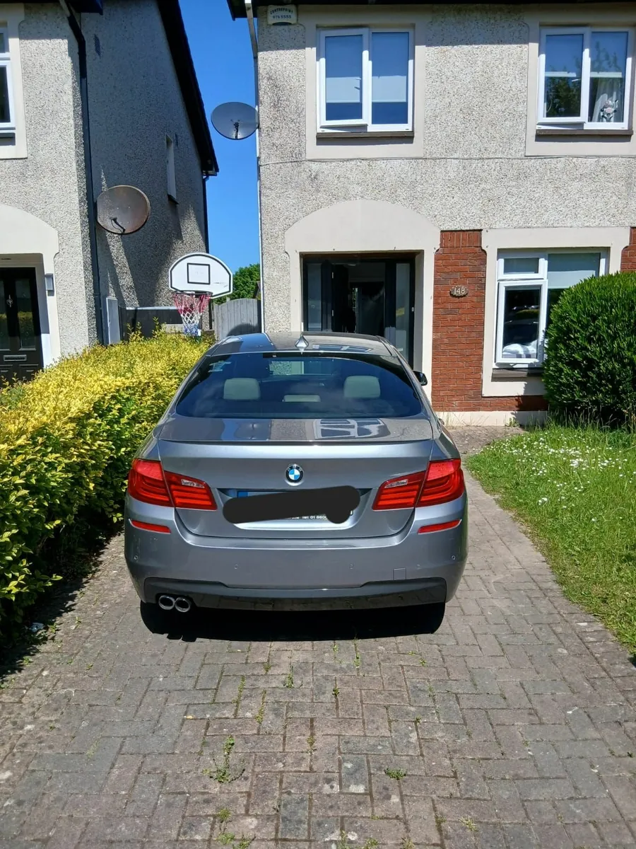 BMW 5-Series 2012 - Image 3