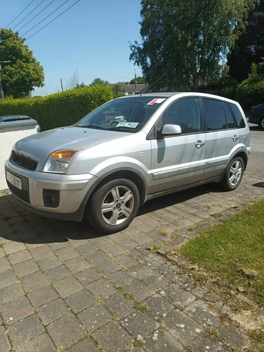Ford Fusion 2009