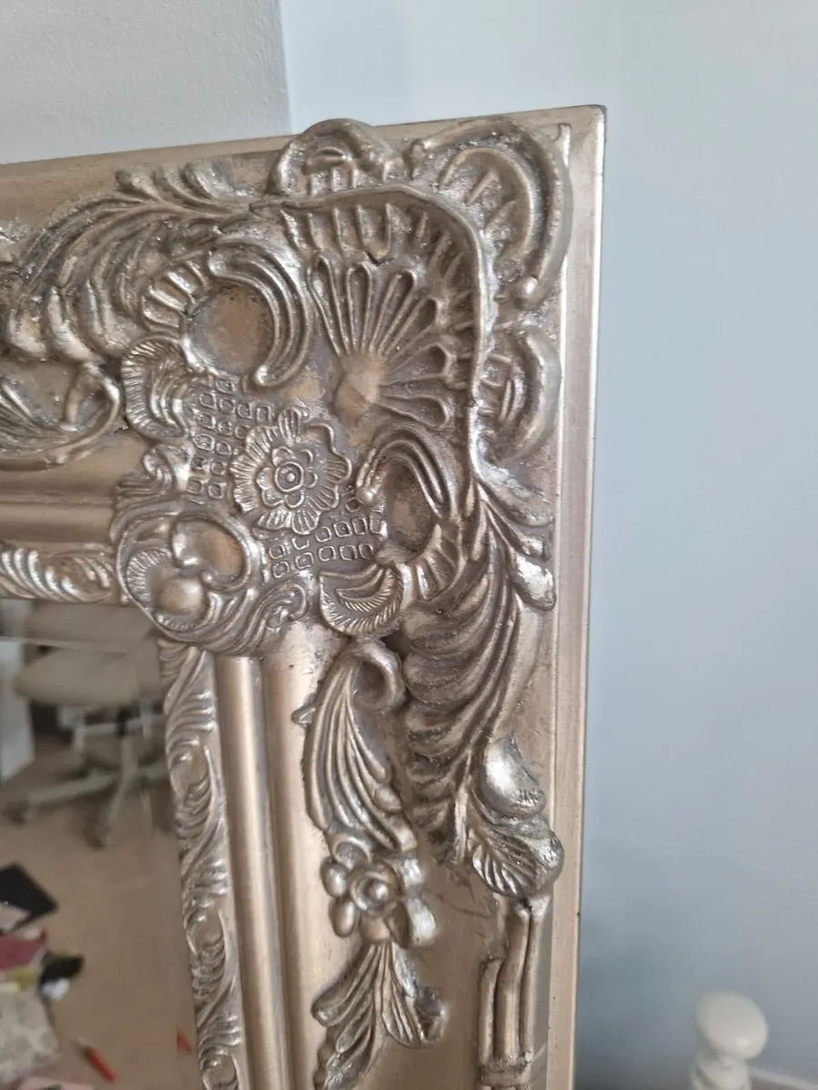 Mirror - Image 2