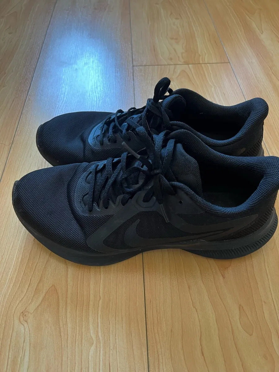 Shoes - Image 3