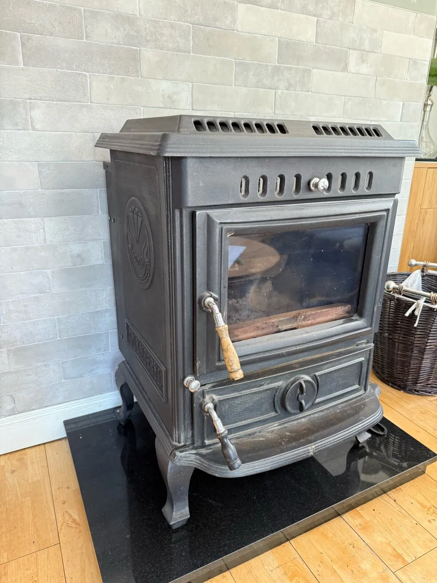 Olymberyl stove - Image 1
