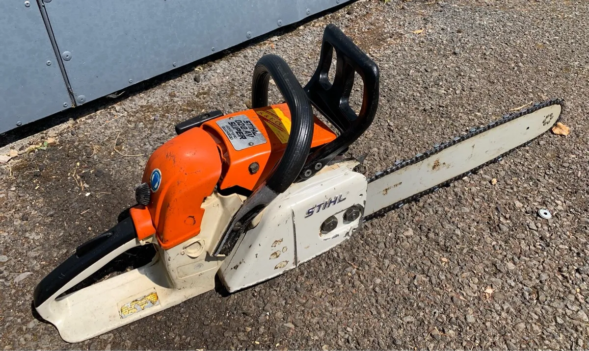 Stihl chainsaw - Image 4