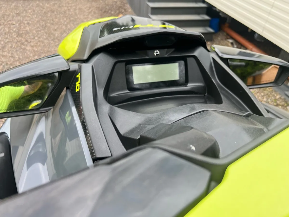 Seadoo 170 gti with audio 2021 - Image 3