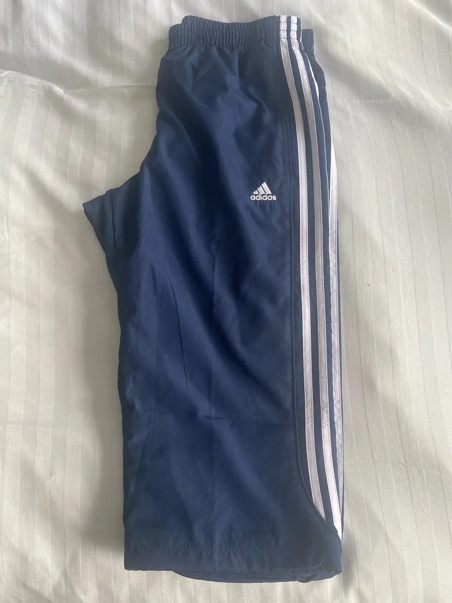 Adidas 3/4 tracksuit pants - Image 1