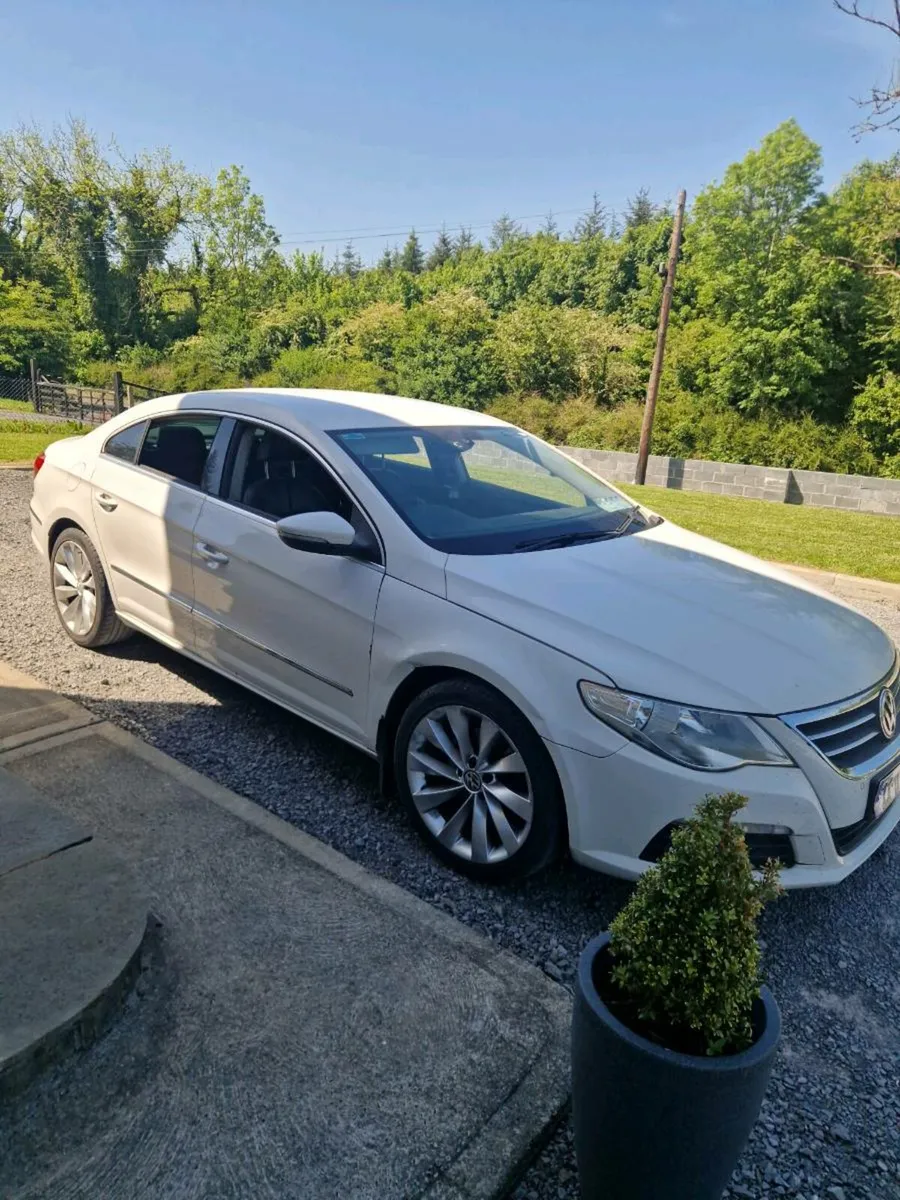 2011 Passat CC - Image 1