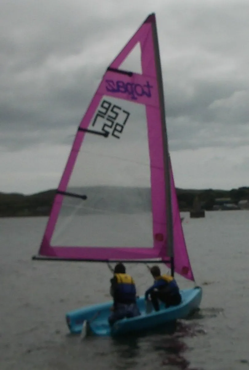Sailing Dingy - Image 3