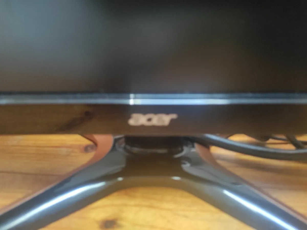Monitor 24 inch Acer 144Hz - Image 3