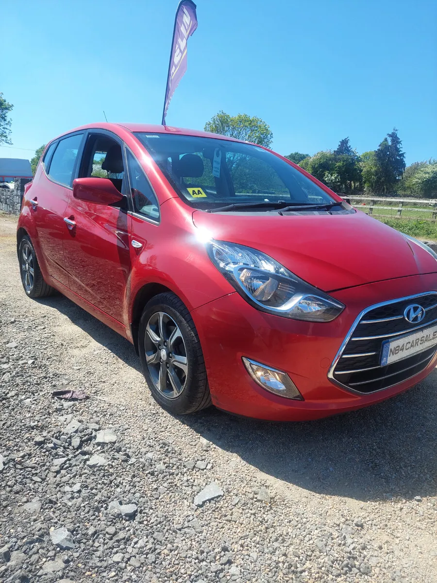 Hyundai ix20 2016 NCT FSH €6950 - Image 2