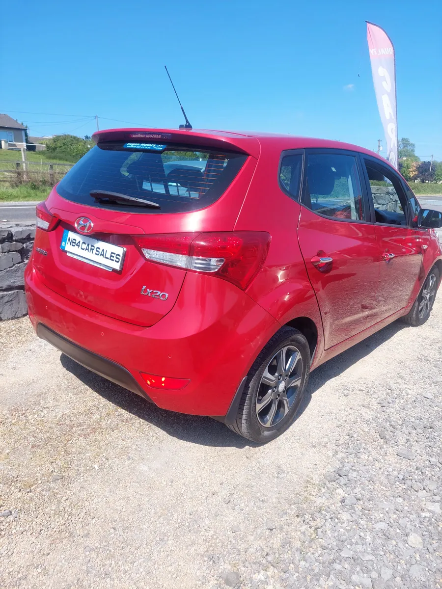 Hyundai ix20 2016 NCT FSH €6950 - Image 3