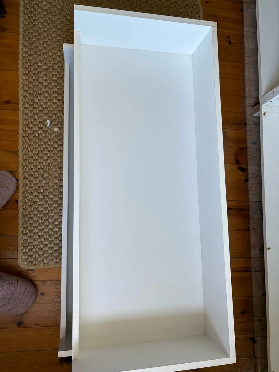 FREE four drawer unit to mount inside a wardrobe - Image 4