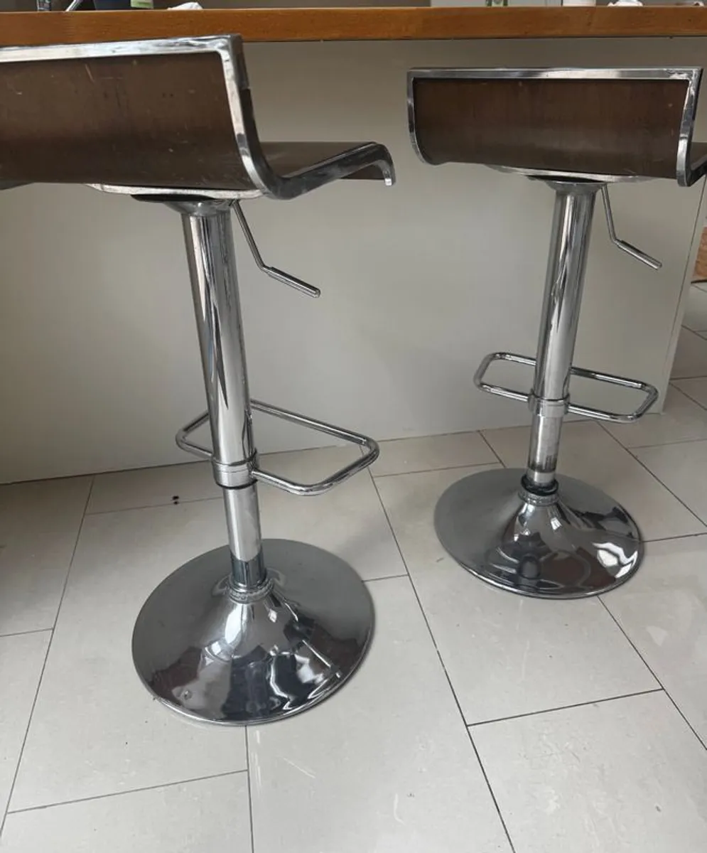 2 x Bar Stools - Image 2