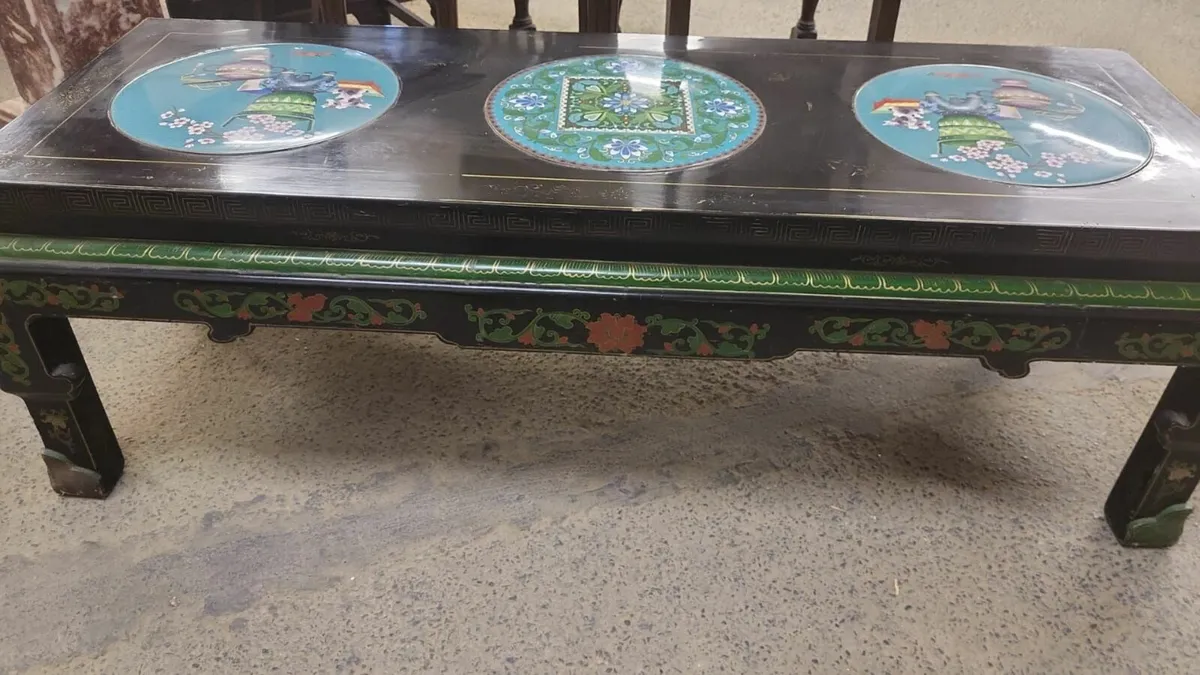 Large vintage chinoiserie coffe table - Image 3