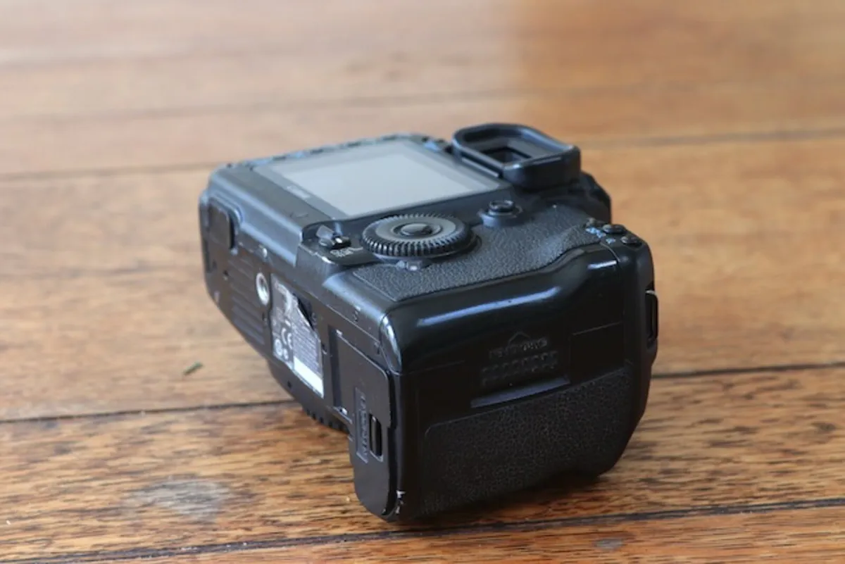 Canon 5D MkII - Image 4
