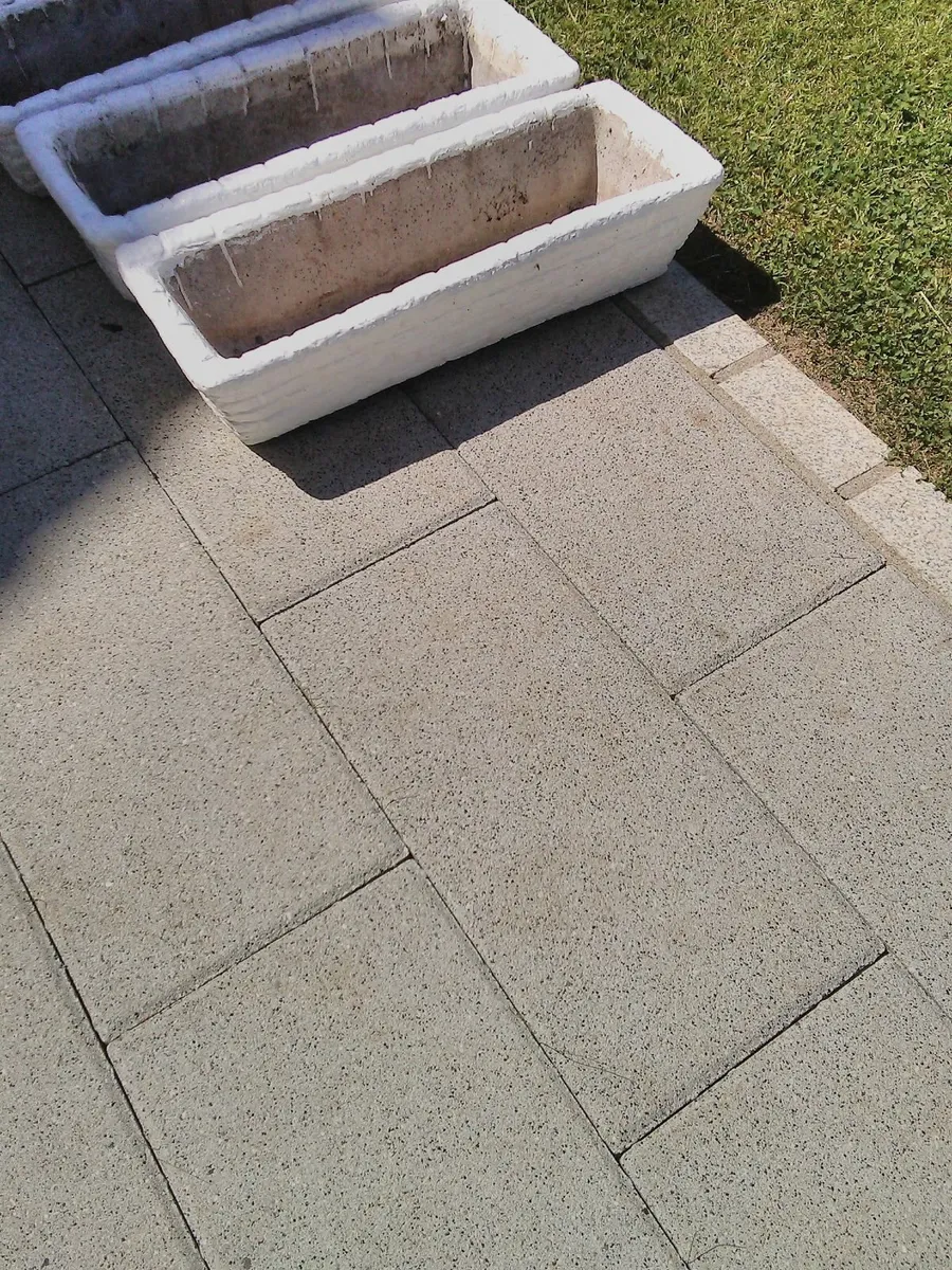 Vintage planters - Image 2