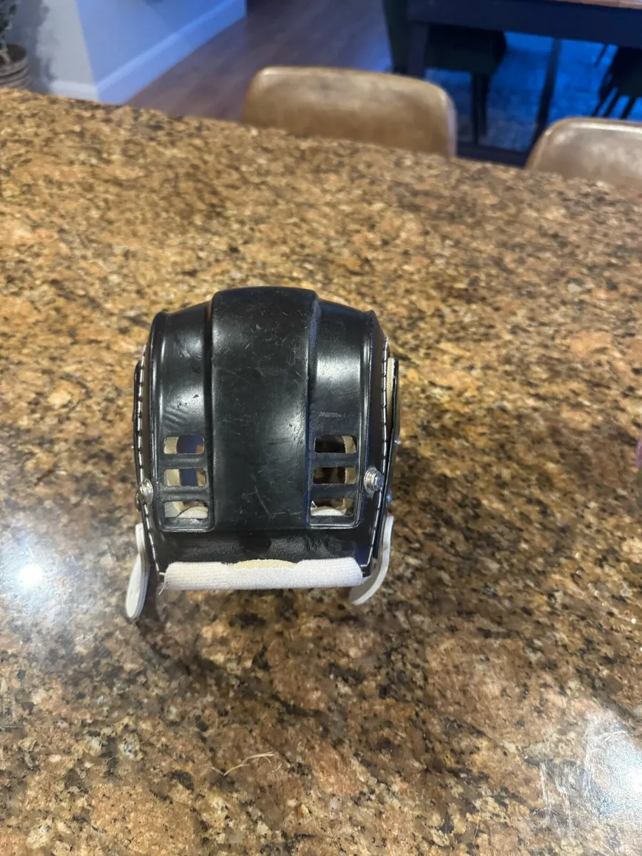 Cooper Helmet - Image 4