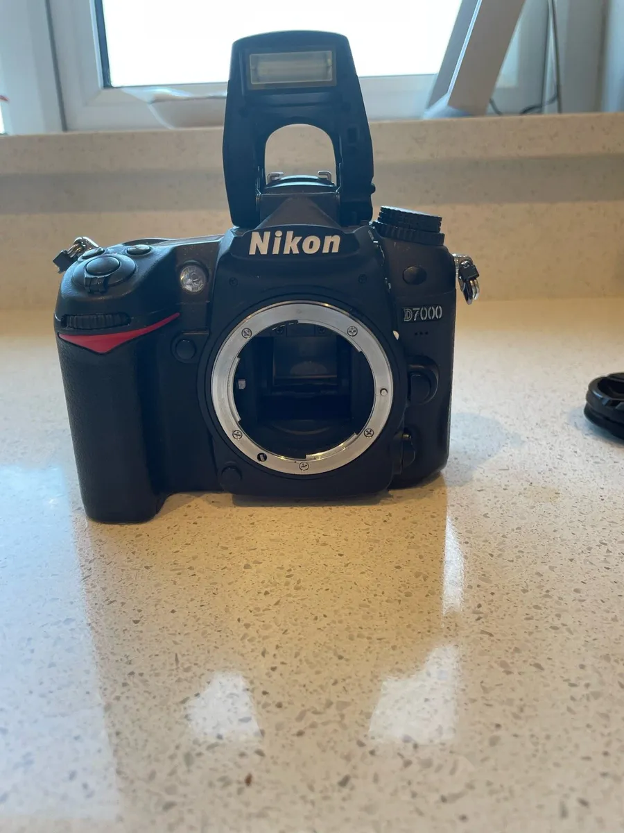 Nikon D7000 DSLR Camera - Image 3