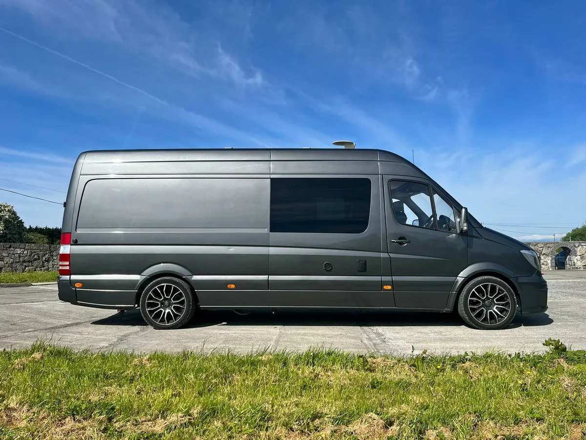 Mercedes 141 Sprinter 313 CDi campervan - Image 2