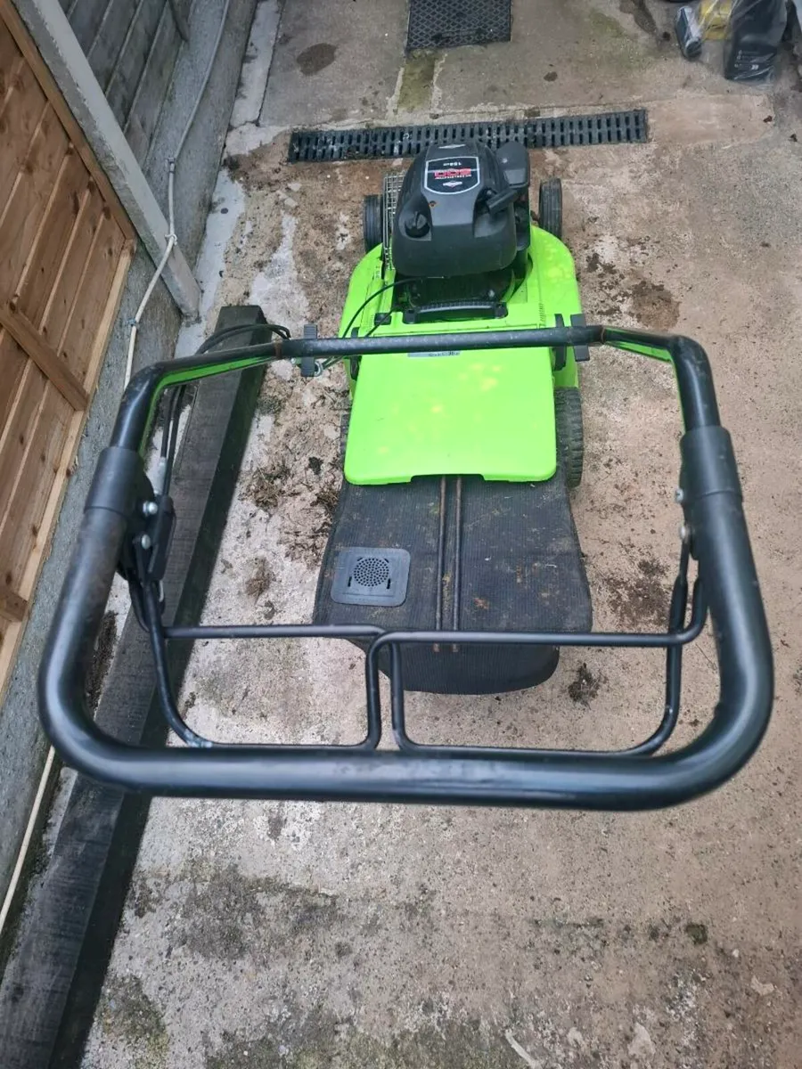 Lawnmower - Image 4