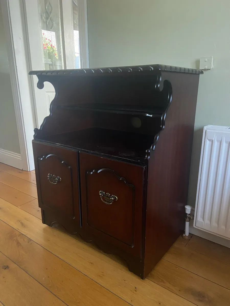 Tv stand / Cabinet - Image 2