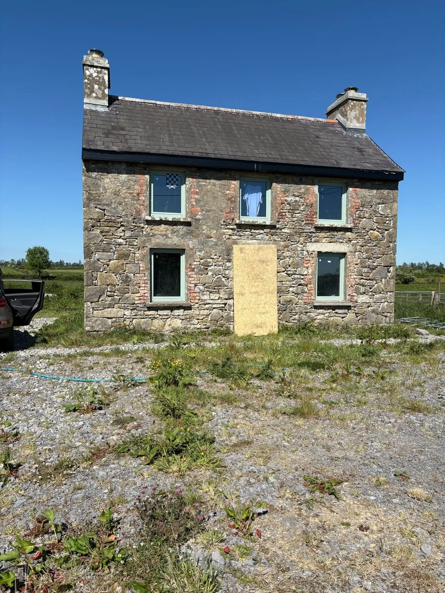 Derelict House For Sale - Image 1