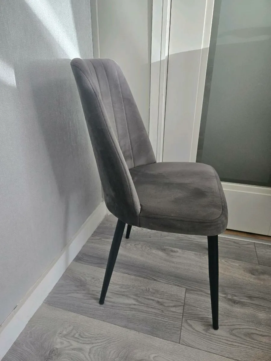 4 Dining chairs - Image 2