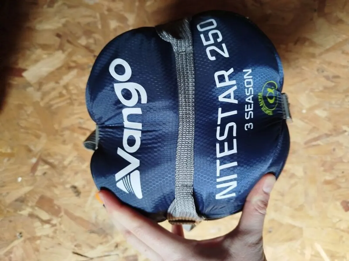 Vango Tay 200 (Camping Tent) & Nitestar 250 (Sleeping Bag) (Used once) - Image 4