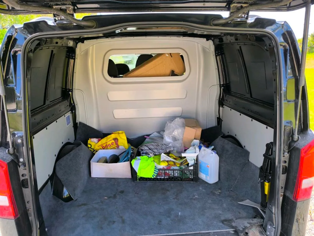 Crew cab van for sale - Image 3