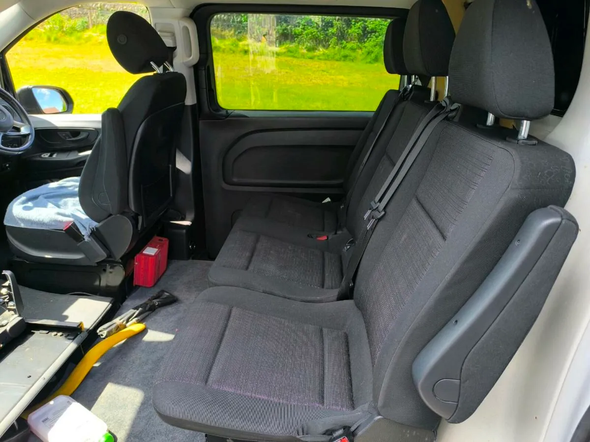 Crew cab van for sale - Image 4