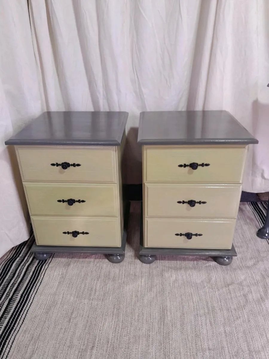 Revived bedside tables - Image 2