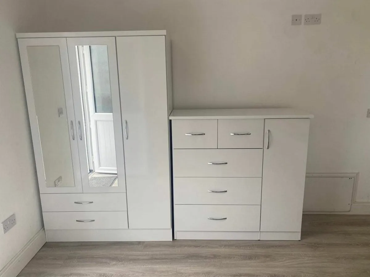 BEDROOM FURNITURE - Image 2