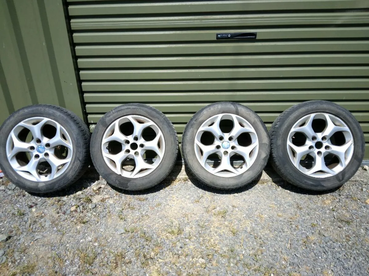 Ford Focus 16"Alloy Wheels - Image 2