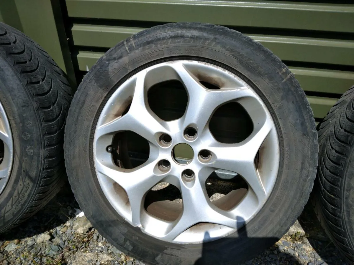 Ford Focus 16"Alloy Wheels - Image 4