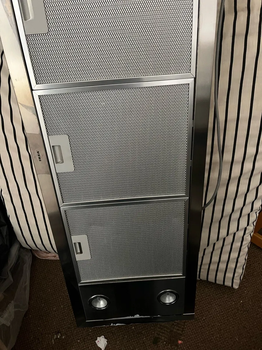 Cooker hood - Image 1