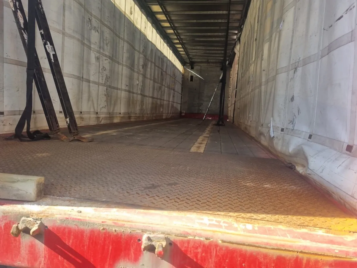 Curtain Side Trailer 45f 4.2m High - Image 3