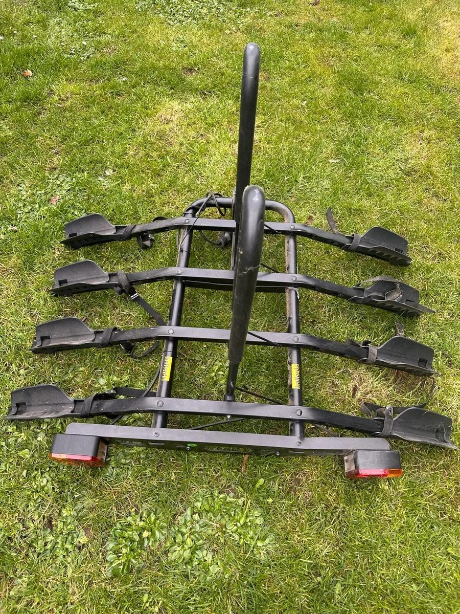 Halfords 4 bike rack for tow bar - Image 2