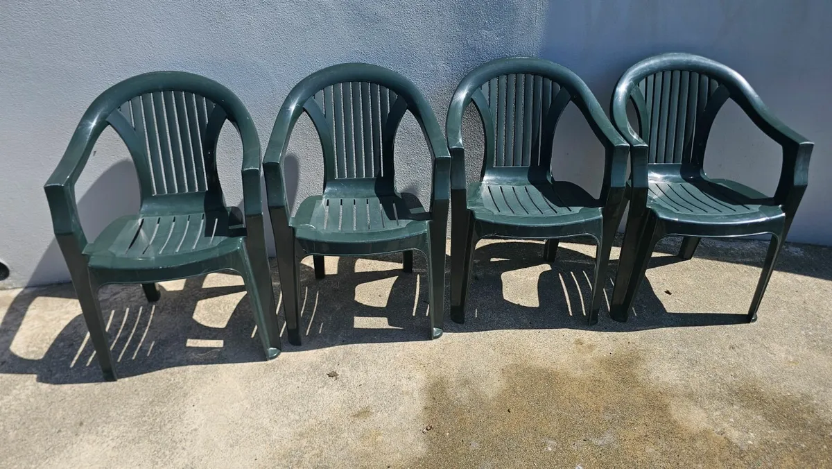 Garden chair - Image 1