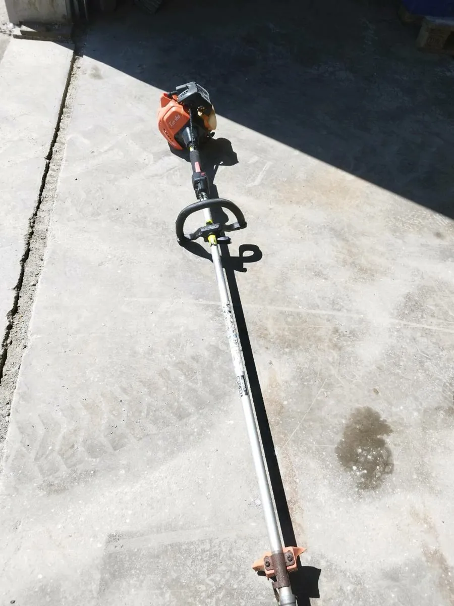 Hedge cutter - Image 1