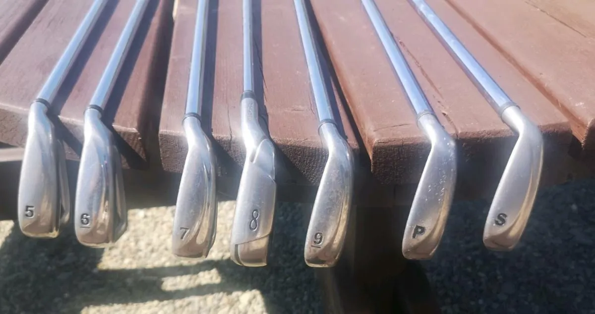 Wilson Deep Red irons 5-SW, Fat Shaft, except 8. - Image 1