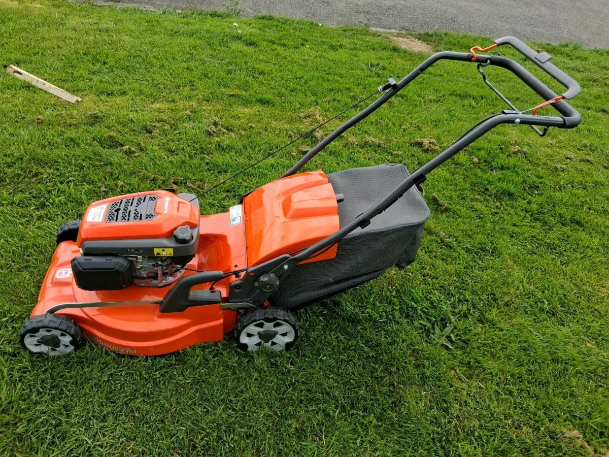 Lawnmower - Image 4