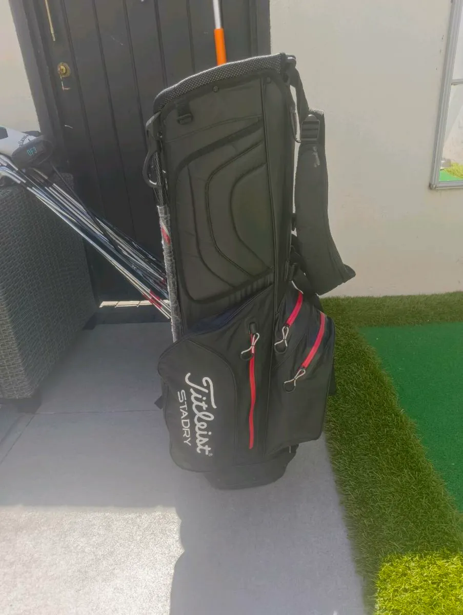 Titleist stadry waterproof standbag - Image 2
