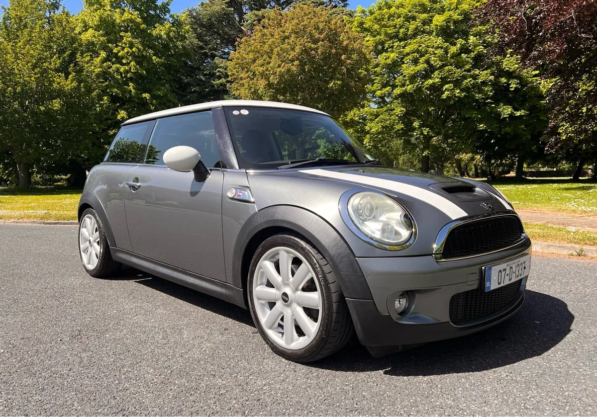 MINI Cooper S 2007 - immaculate condition, low km - Image 1