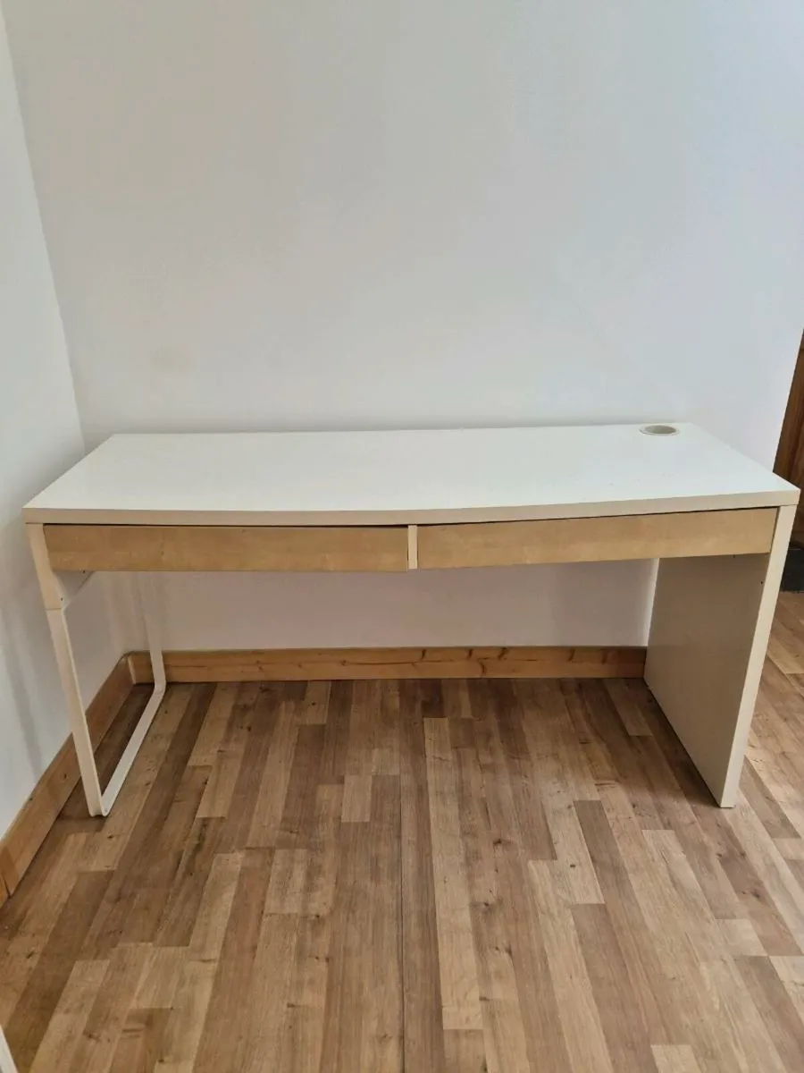 Desk - Image 1