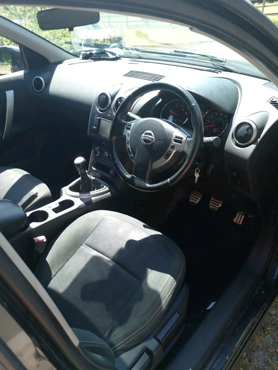 Nissan Qashqai +2 (7 seater) - Image 3
