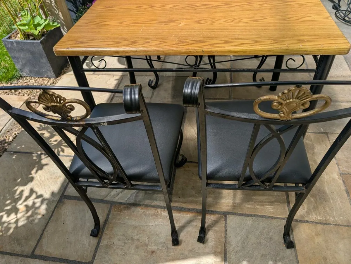 Kitchen dining table - Image 4