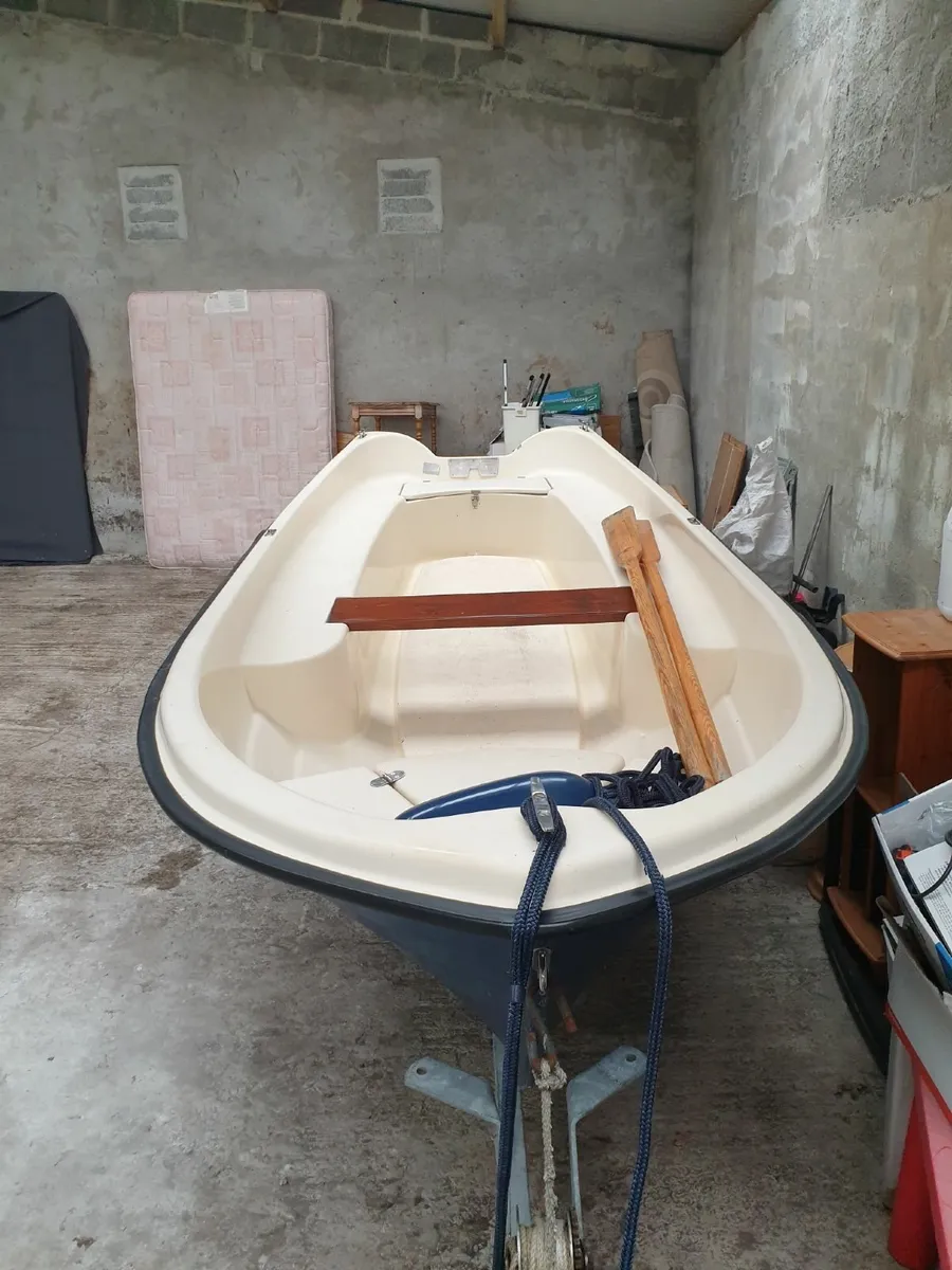Boat - Image 4